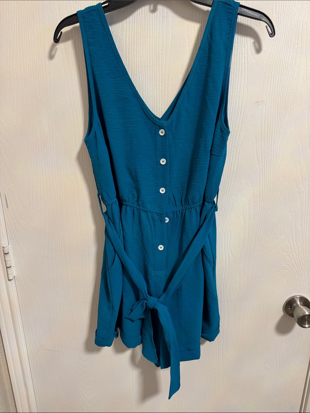 Cupshe NWT Real Time Blue Romper V-Neck Sleeveless Tie Waist Pockets Women's M